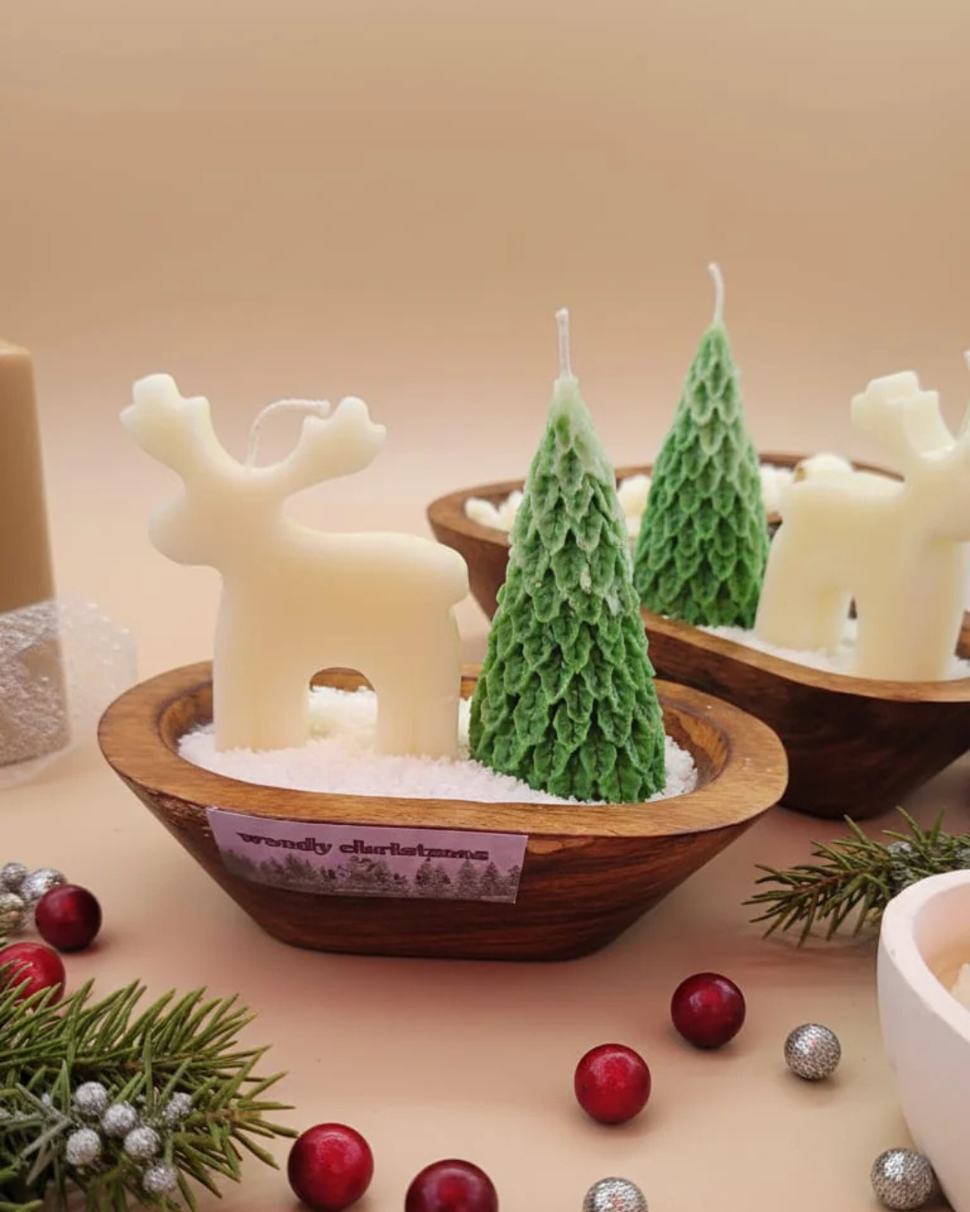 Winter Wonderland  – Reindeer & Christmas Tree