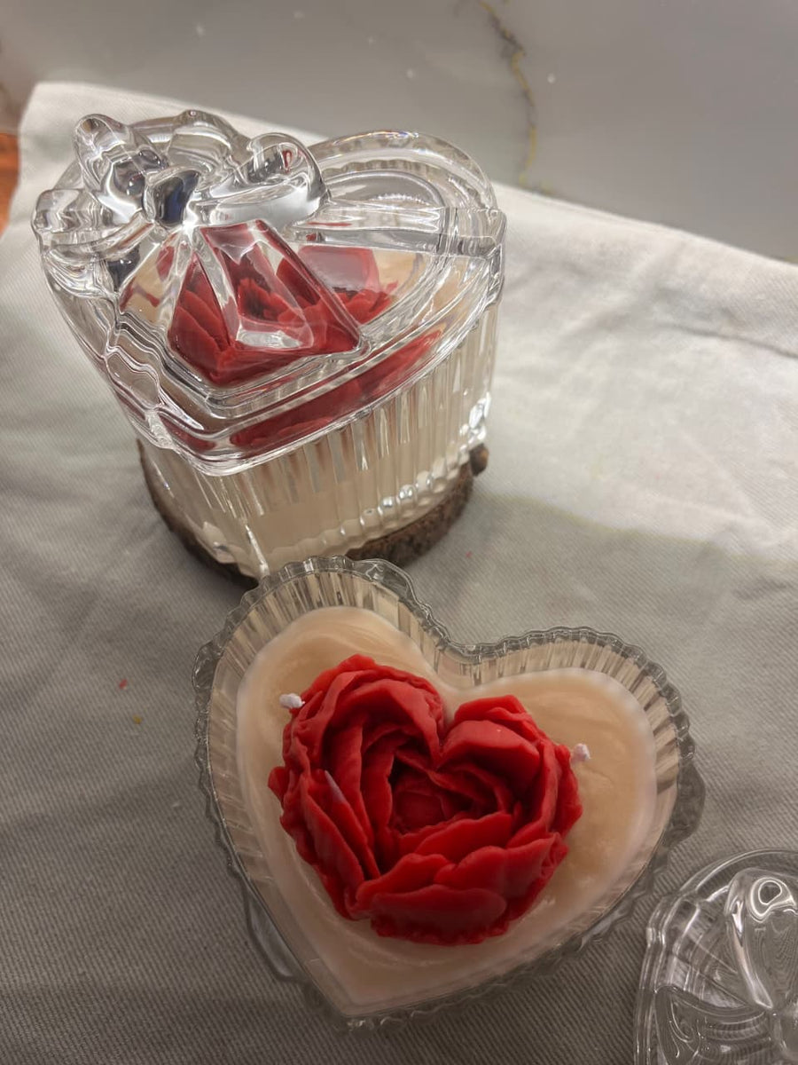 Peony top Crystal Heart Candle